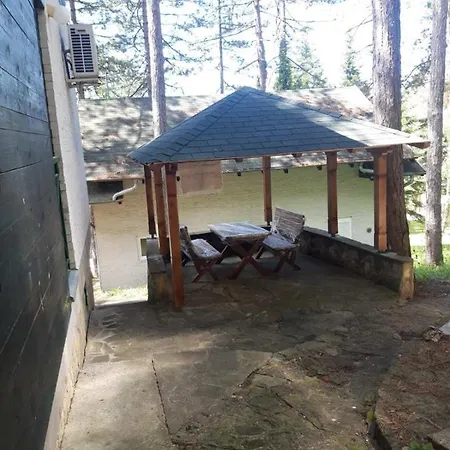 Holiday home Zeleni Raj *